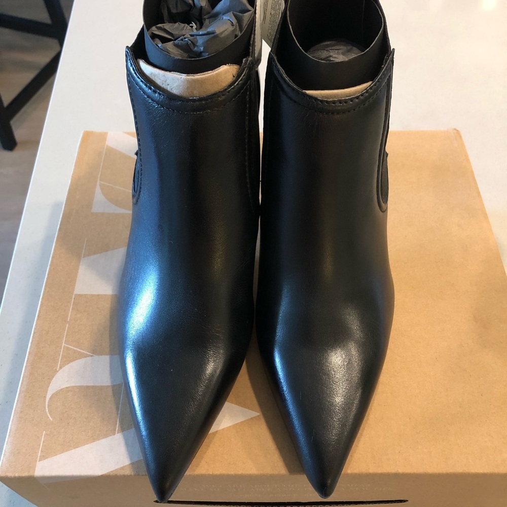 Brand new Zara heeled booties